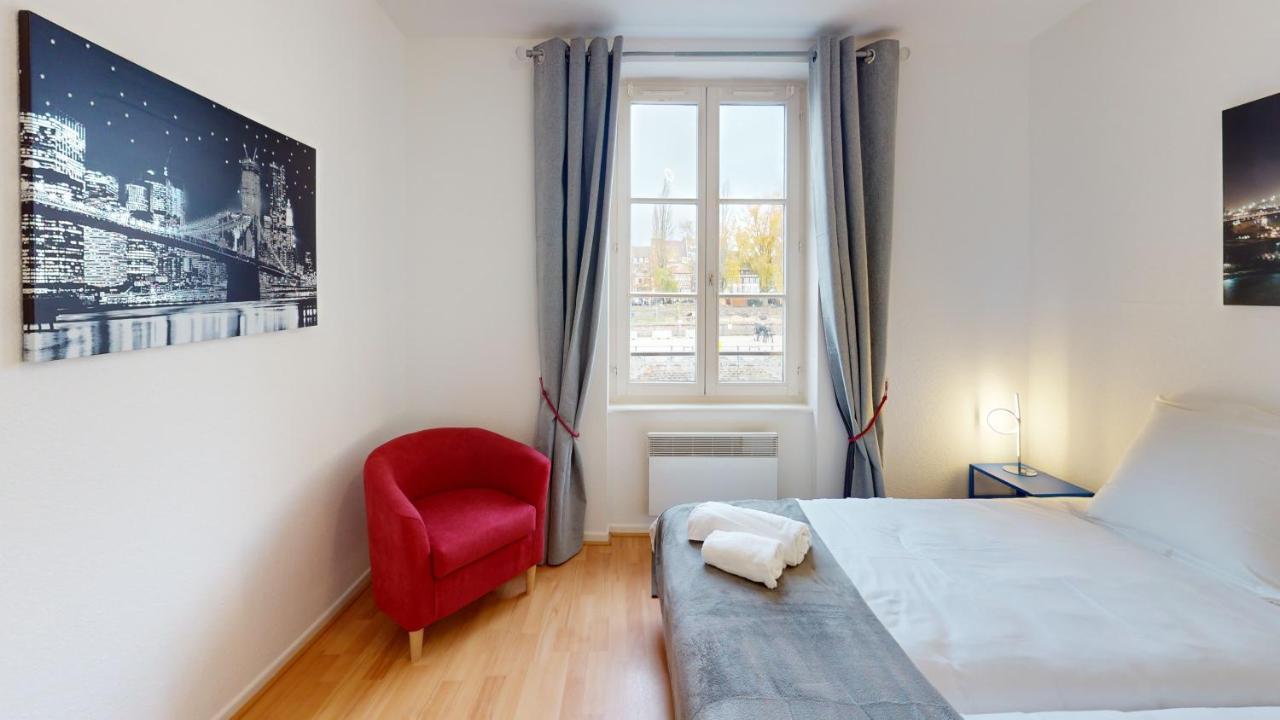 Au Bord De L'Eau Apartman Strasbourg Kültér fotó
